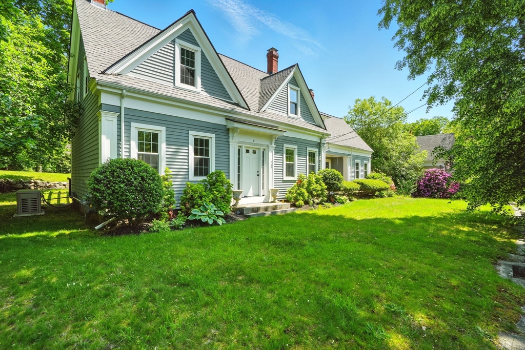 245 Elm St