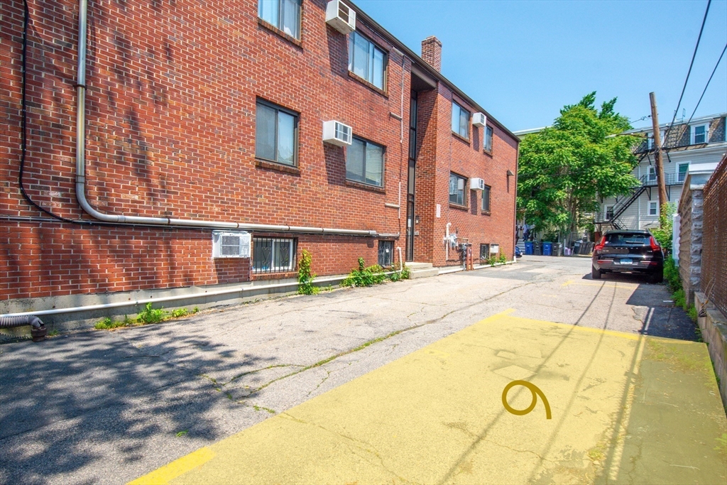 7 Mortimer Pl # 6