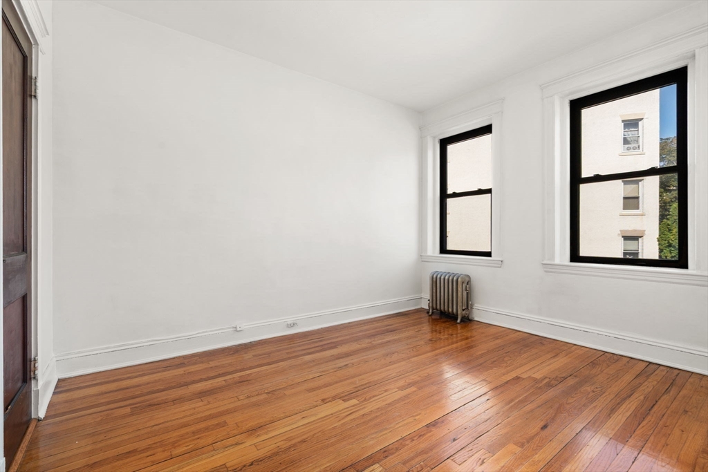 69 Quint Ave # 7
