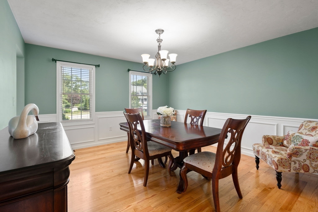 9 Devol Ave