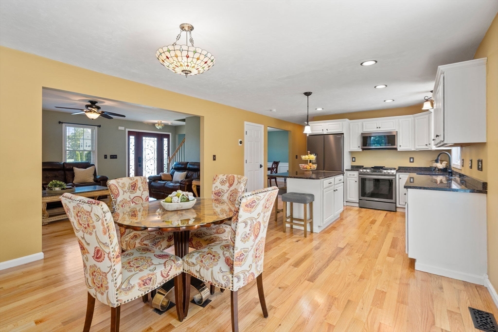 9 Devol Ave