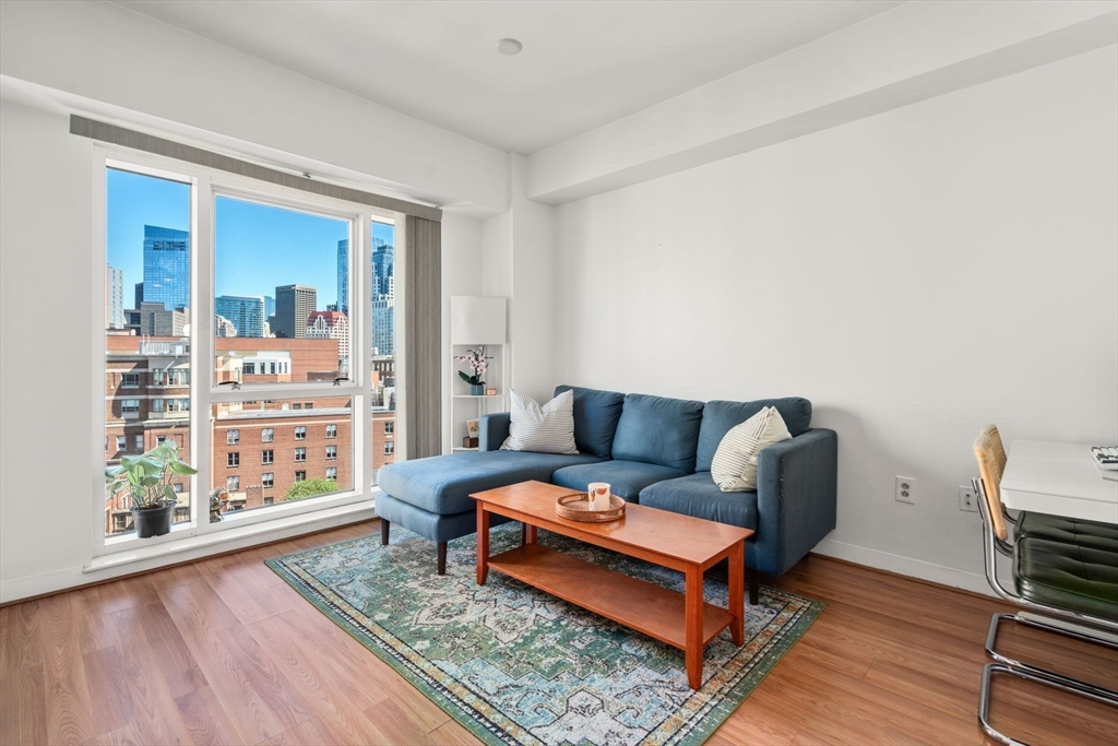 1 Nassau St # 1102
