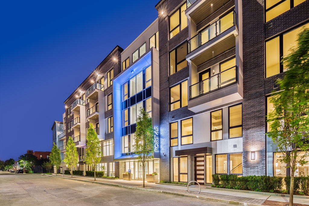 45 W 3rd St. # 428
