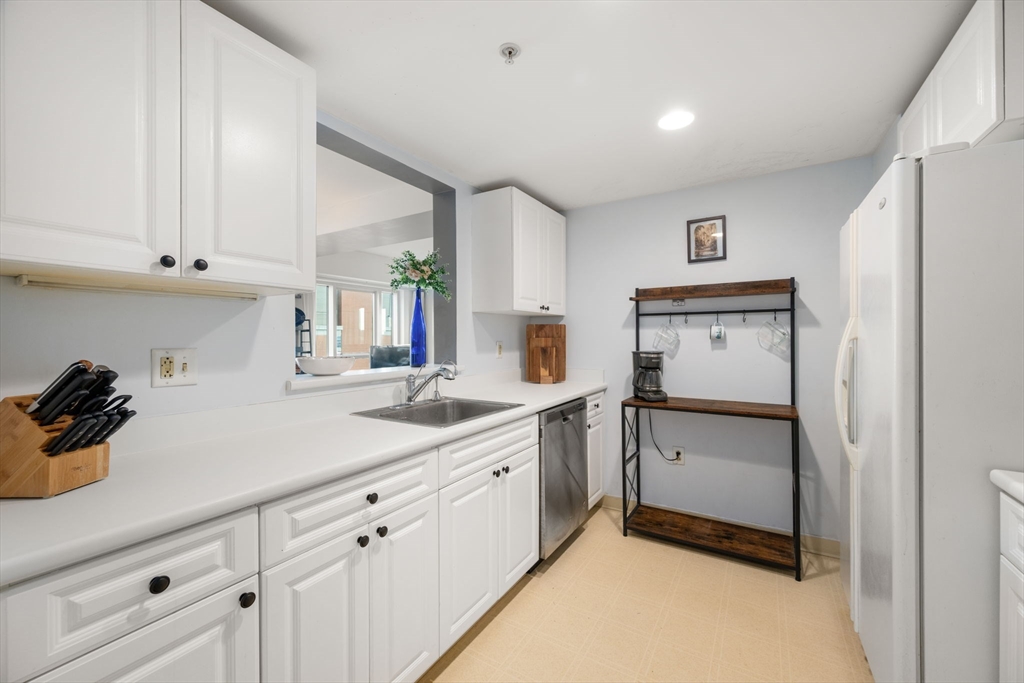 1 Nassau St # 1205
