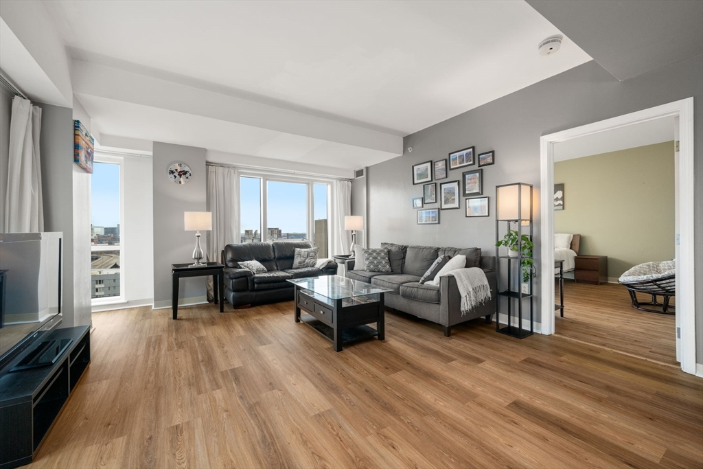 1 Nassau St # 1205