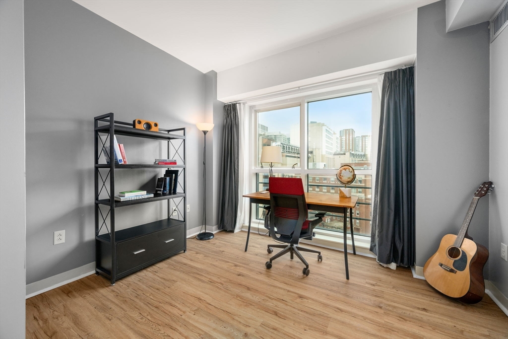 1 Nassau St # 1205