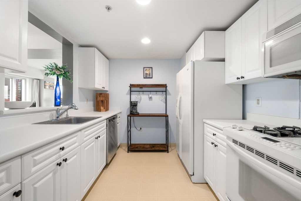 1 Nassau St # 1205