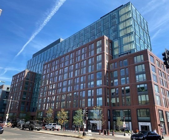 380 Harrison Ave Unit: 14-E