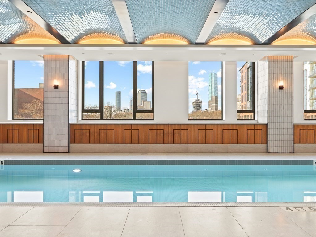380 Harrison Ave Unit: 14-E