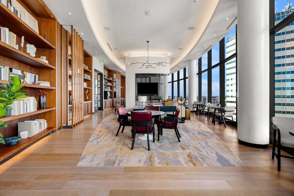 682 Atlantic Ave # 49H