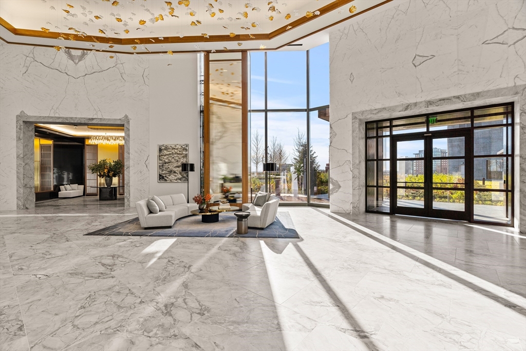 682 Atlantic Ave # 49H