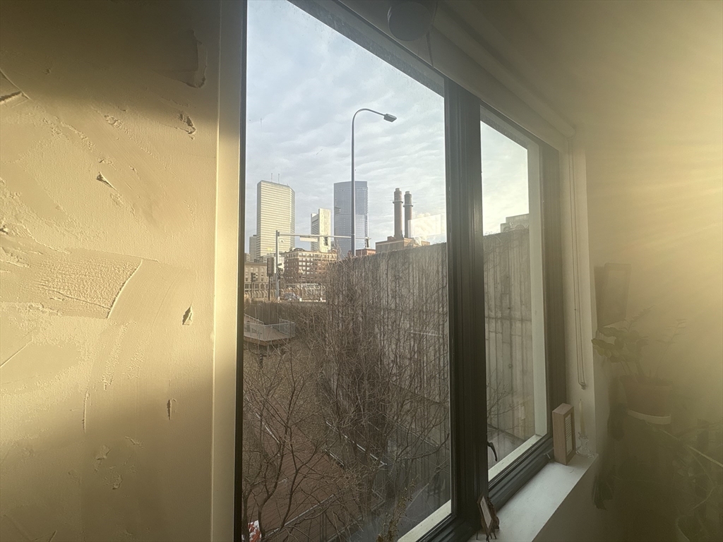 88 Hudson St # 303