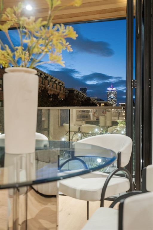 595 Albany Street # 302