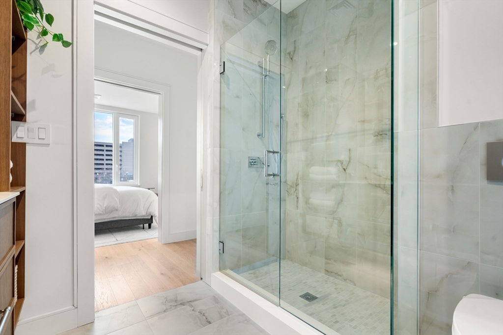 595 Albany Street # 201