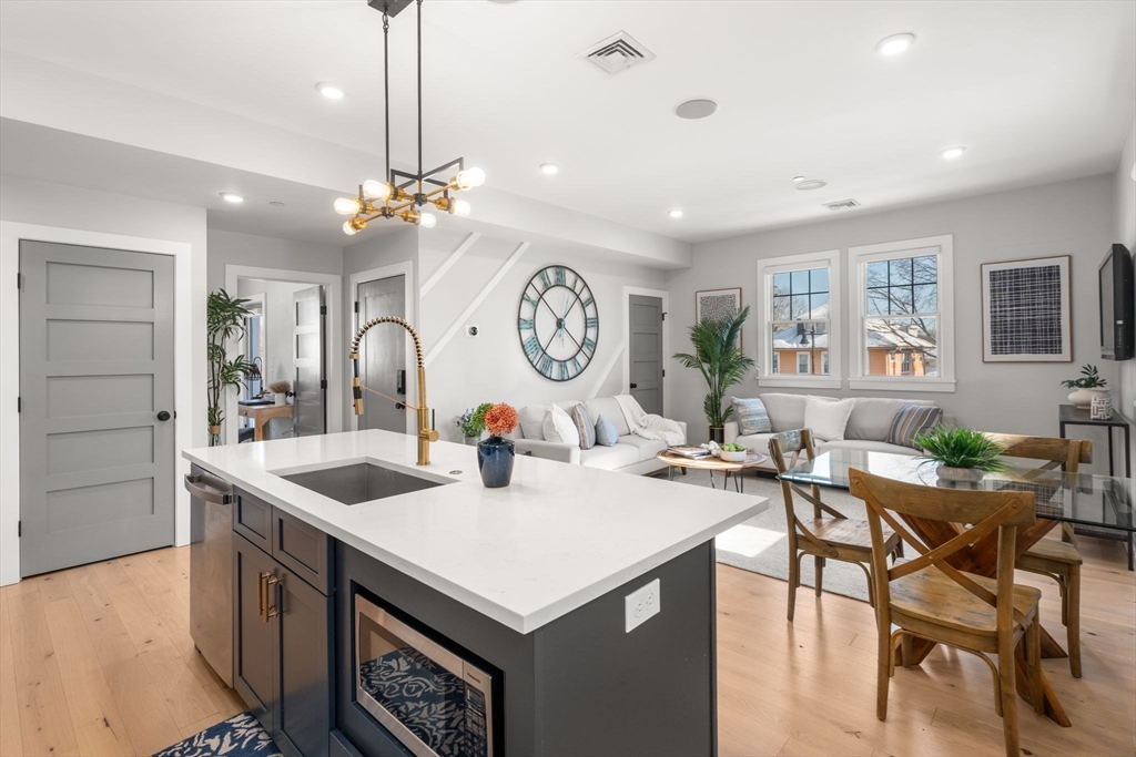 375 Hyde Park Avenue # 3