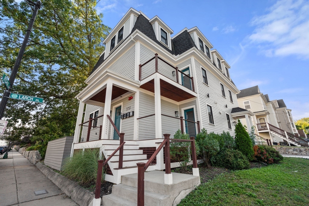 375 Hyde Park Avenue # 3