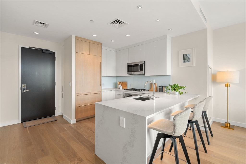 188 Brookline Ave # 21B