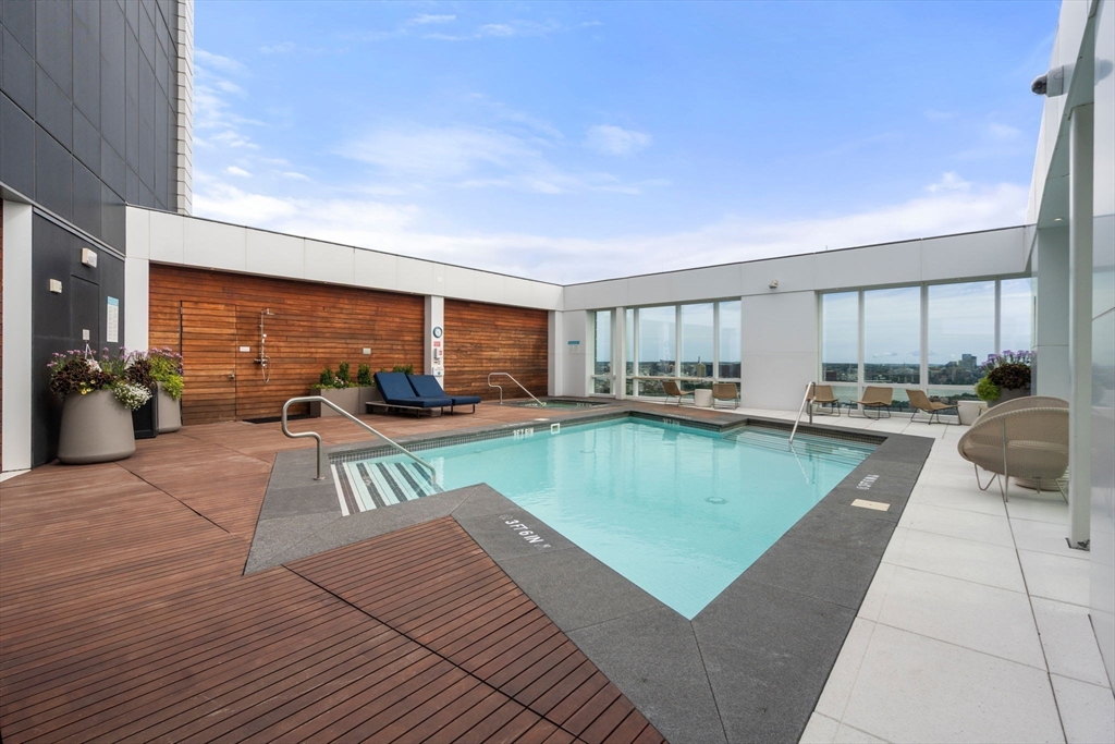 188 Brookline Ave # 21B