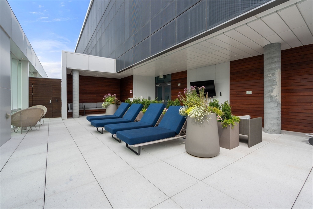 188 Brookline Ave # 21B