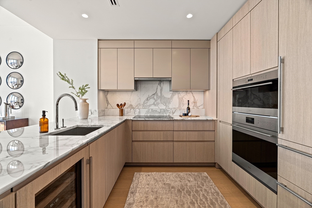 682 Atlantic Ave # 41B