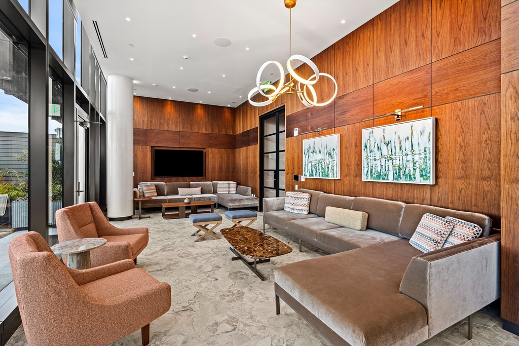 682 Atlantic Ave # 41B