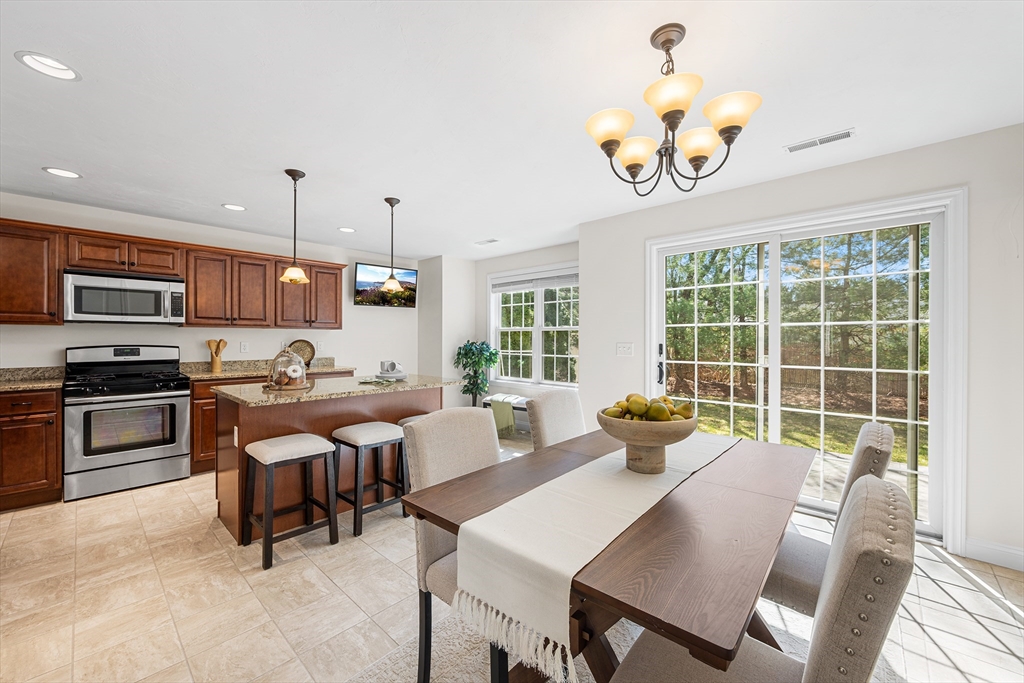 4 Kensington Way # 4