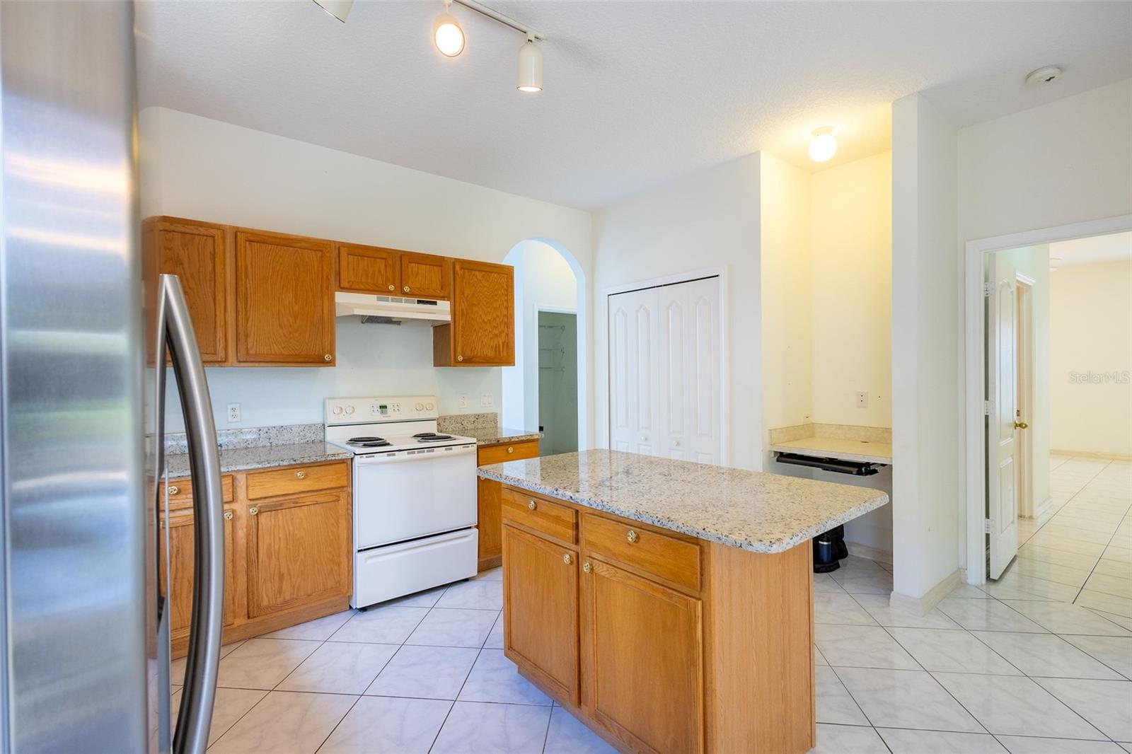 11266 MOONSHINE CREEK CIR