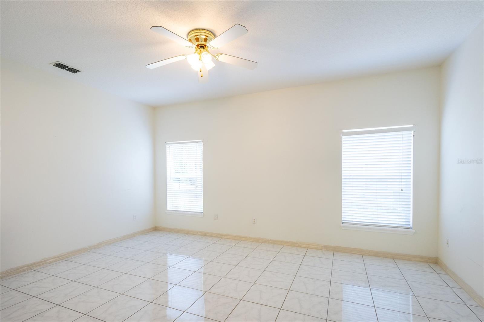 11266 MOONSHINE CREEK CIR