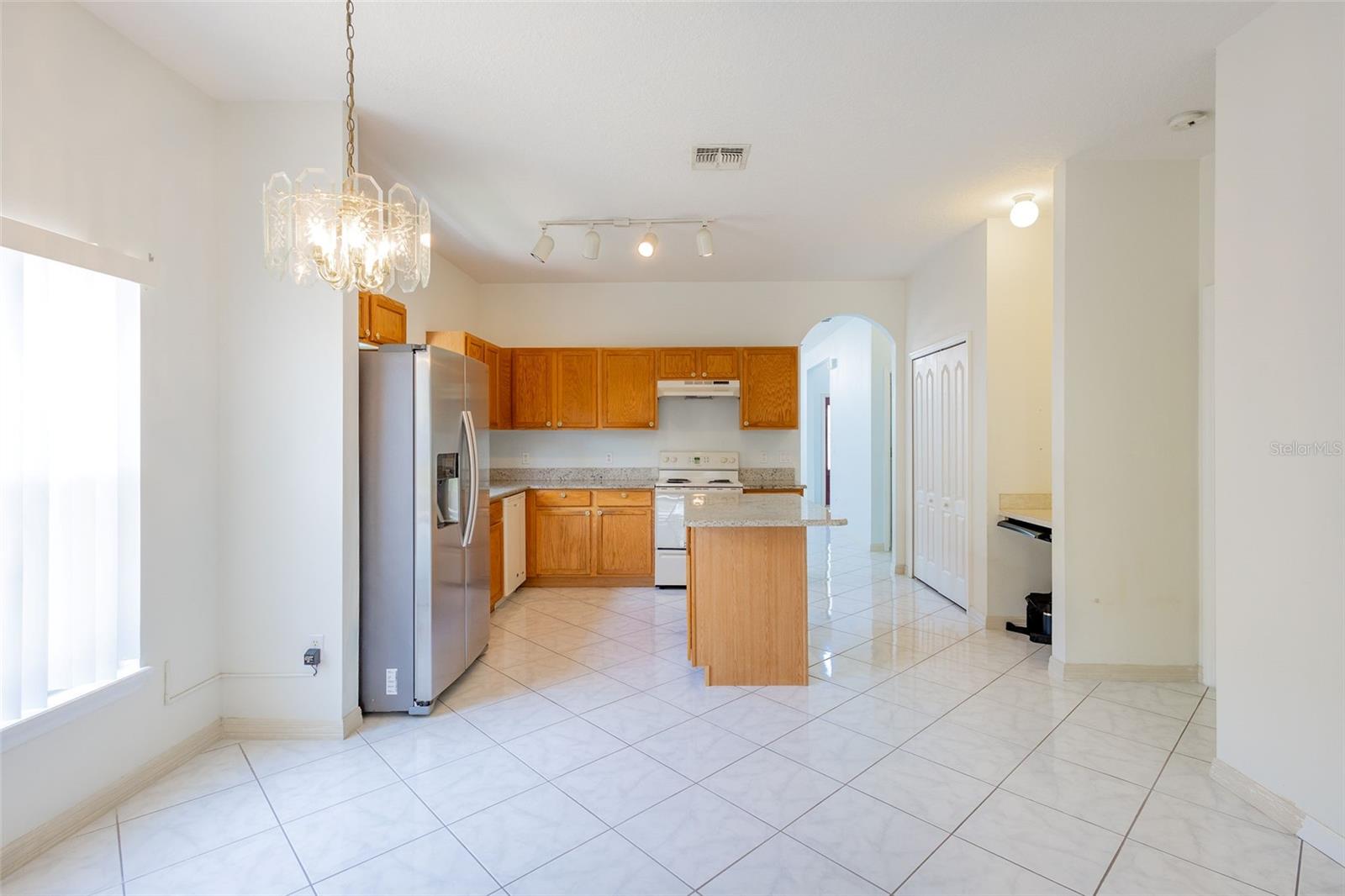 11266 MOONSHINE CREEK CIR