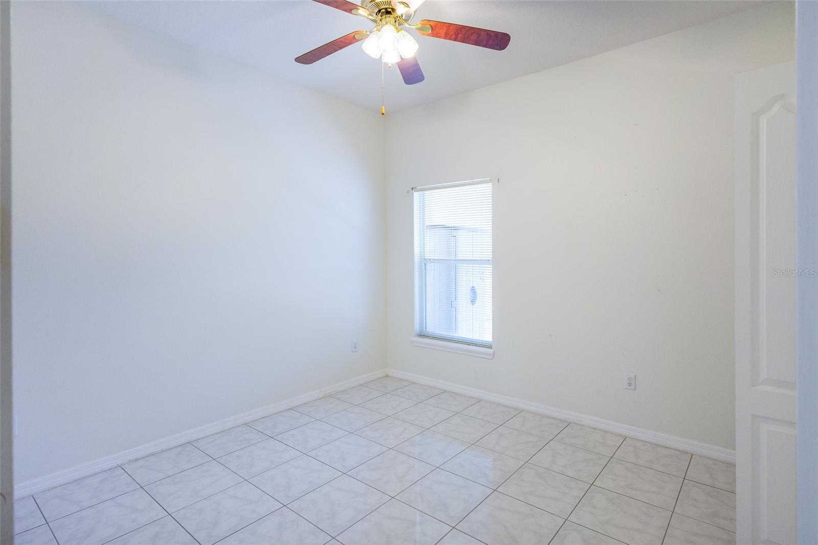 11266 MOONSHINE CREEK CIR