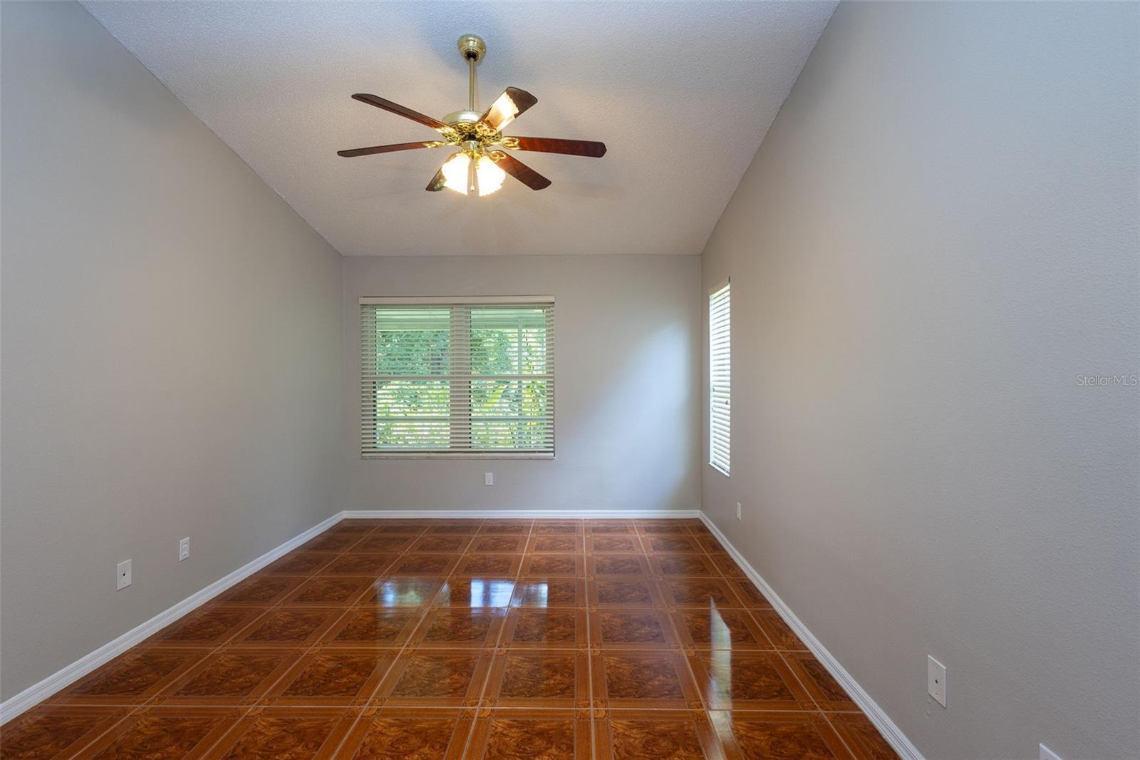 957 TILLERY WAY #105