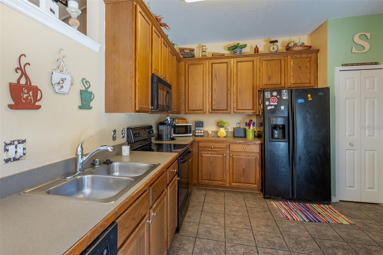 14262 TANJA KING BLVD