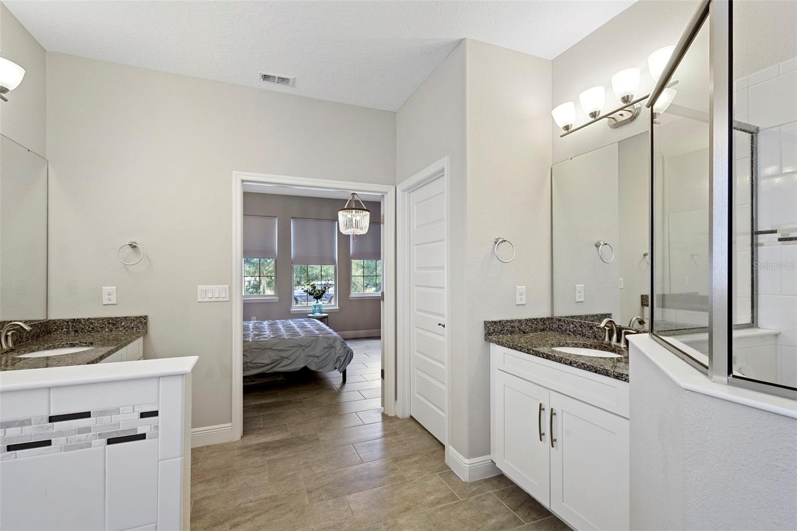 8643 BAYVIEW CROSSING DR