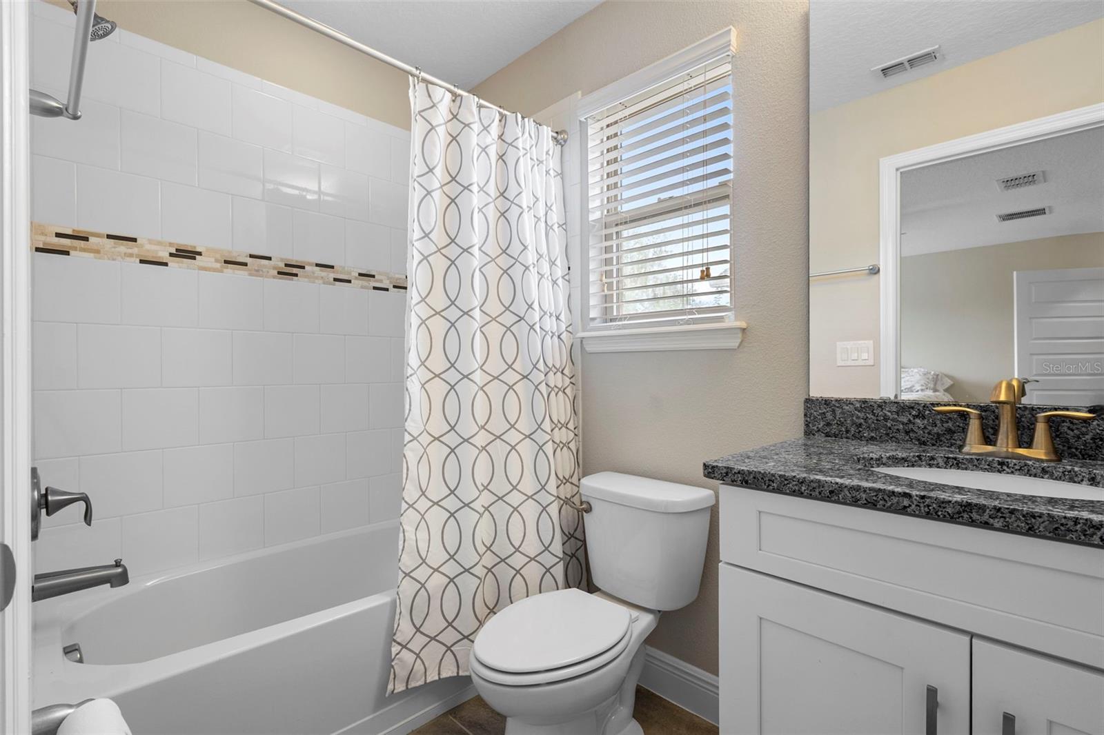 8643 BAYVIEW CROSSING DR