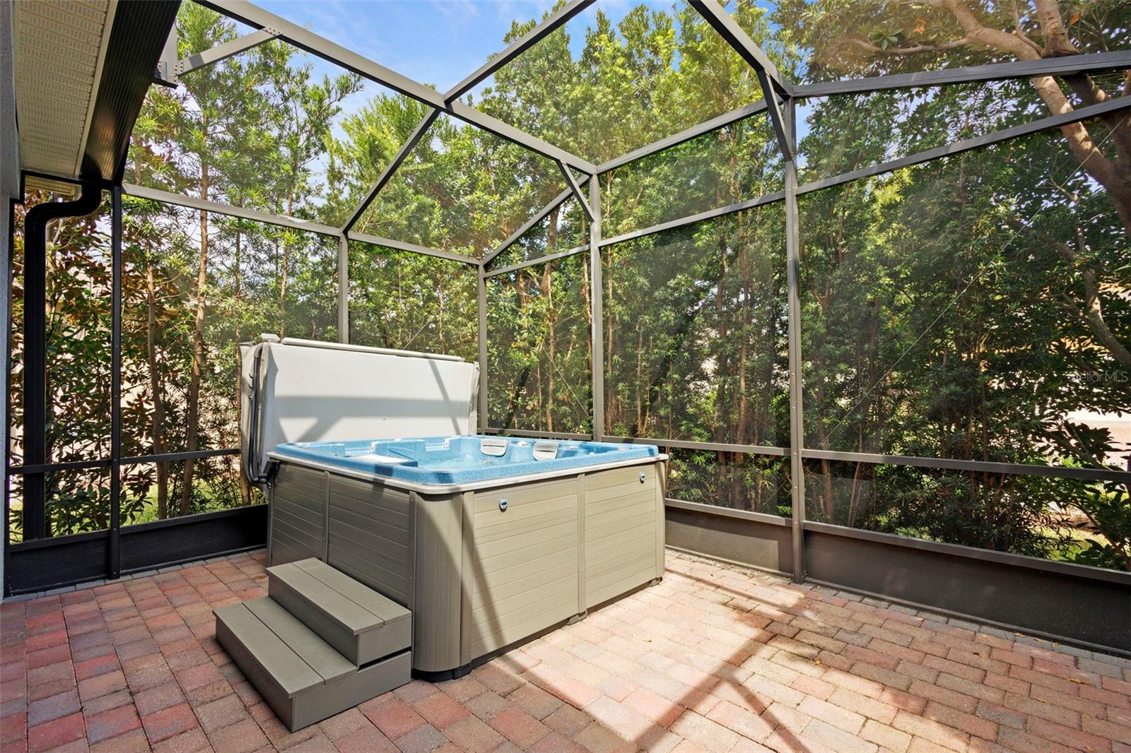 8643 BAYVIEW CROSSING DR