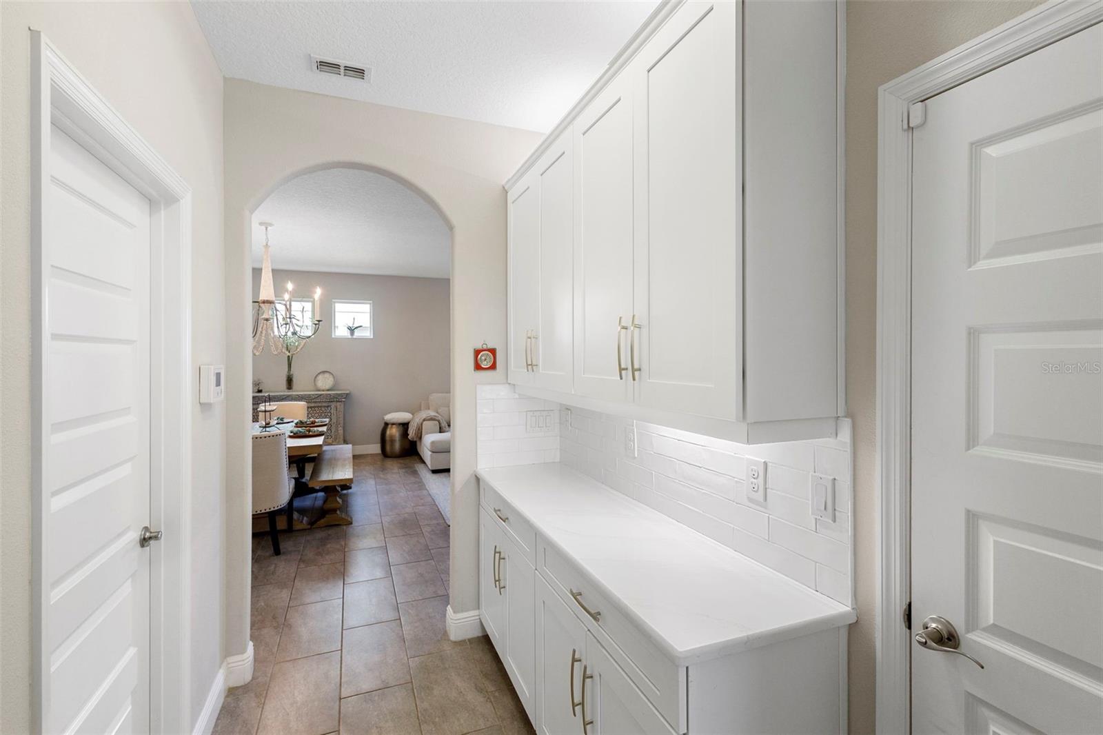 8643 BAYVIEW CROSSING DR