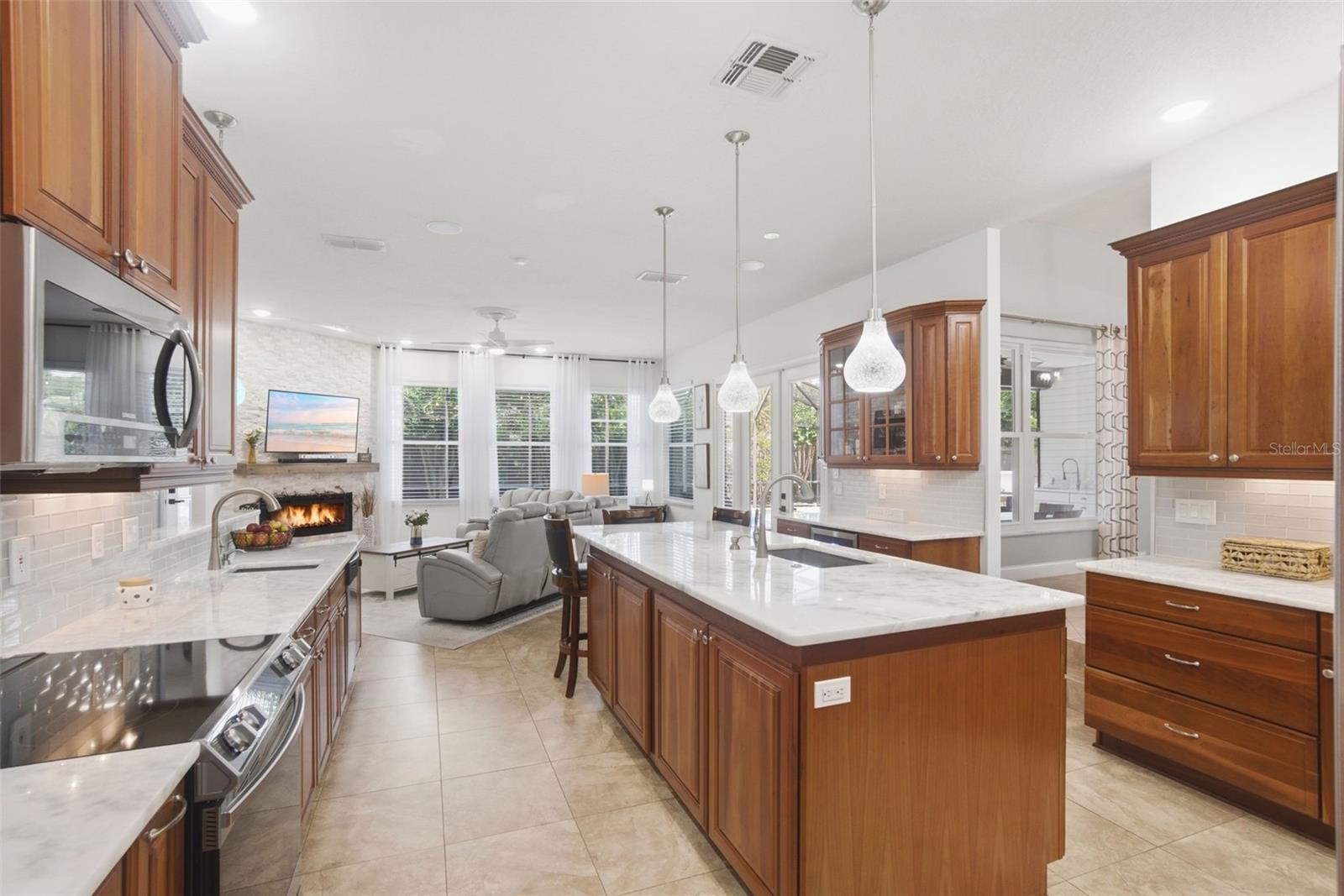 14569 GAINESBOROUGH DR