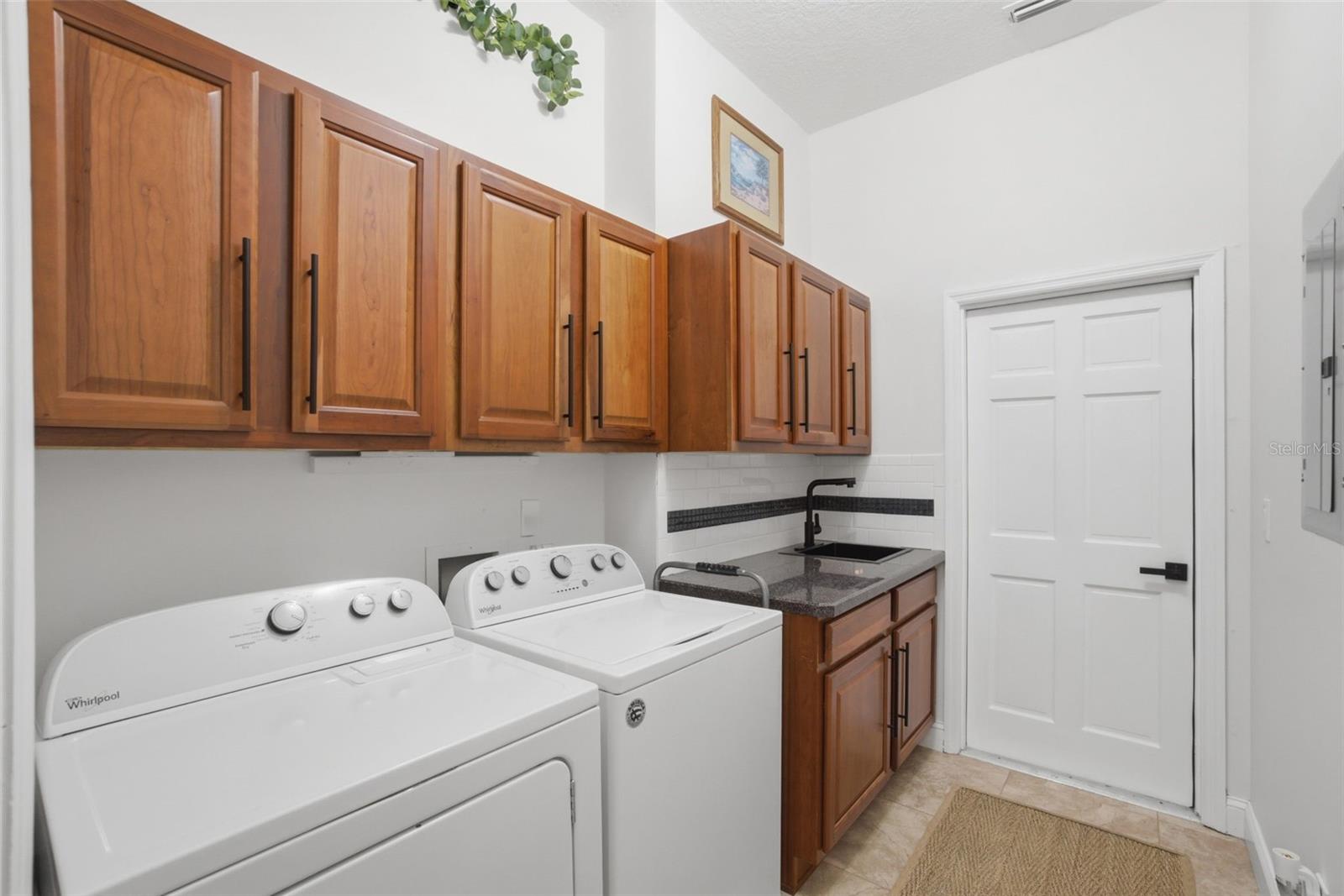 14569 GAINESBOROUGH DR