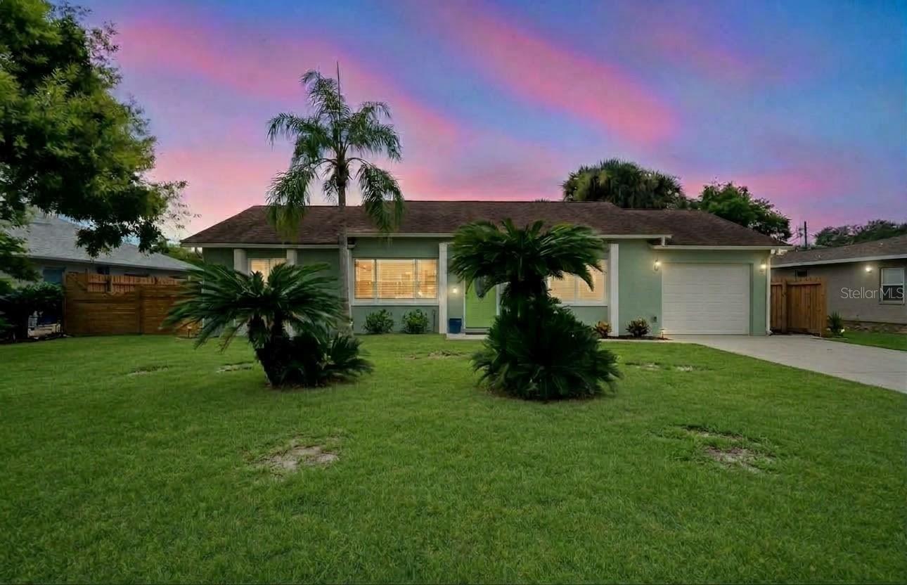 1379 DANDELION DR