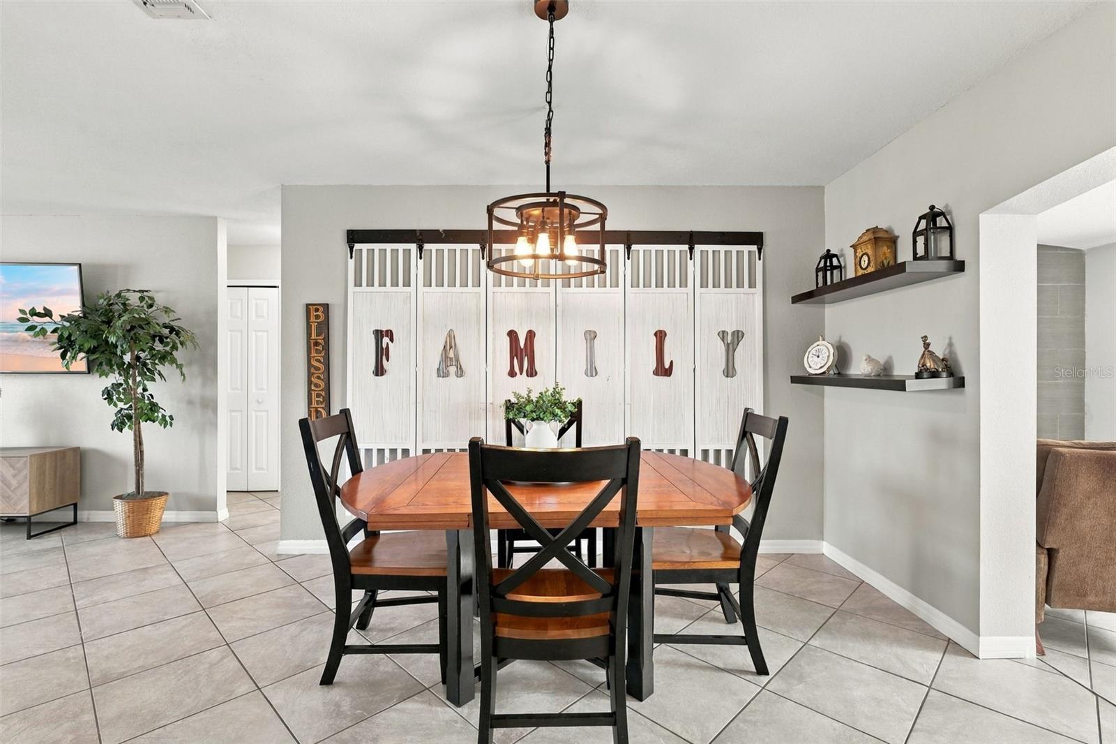 1379 DANDELION DR