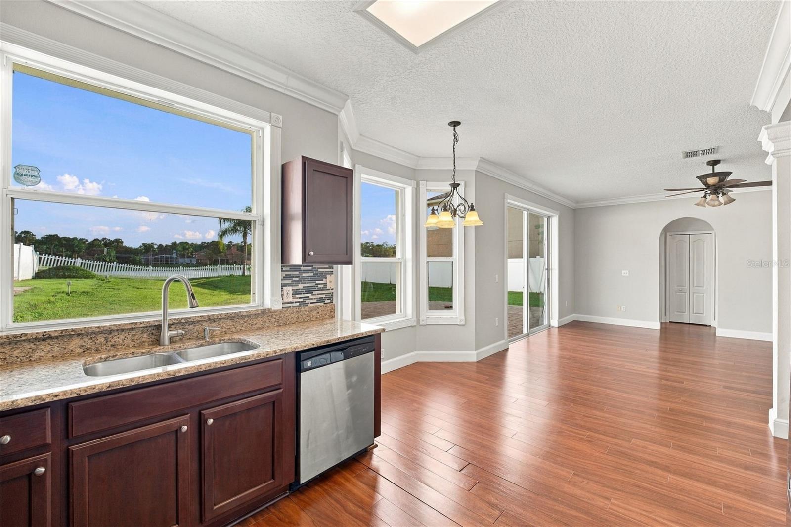 14201 LAKE UNDERHILL RD