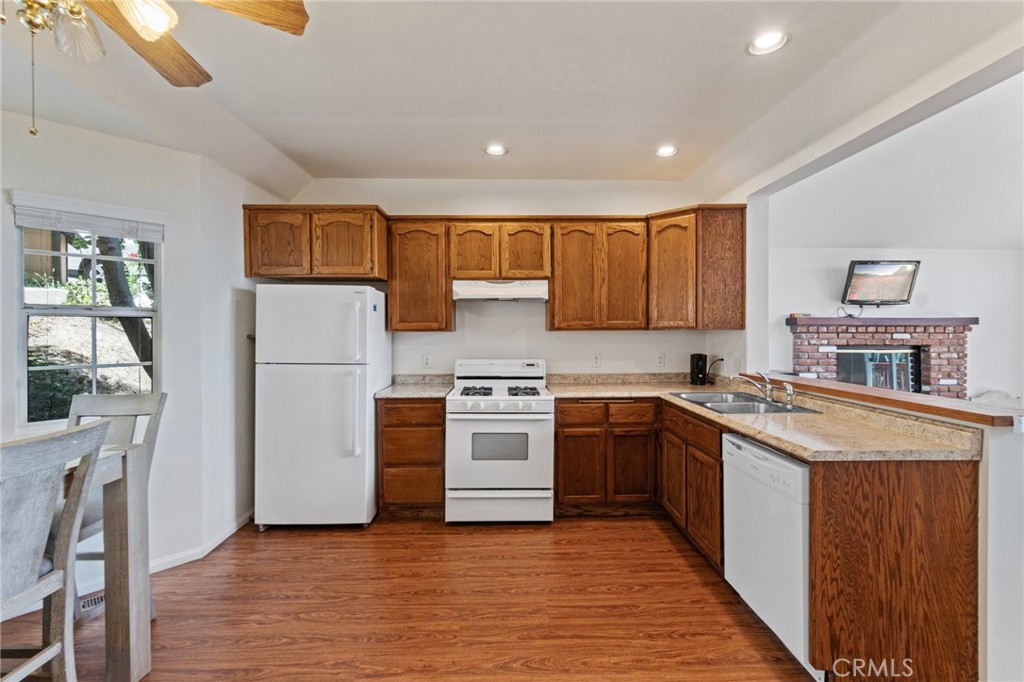 779 W Victoria Court