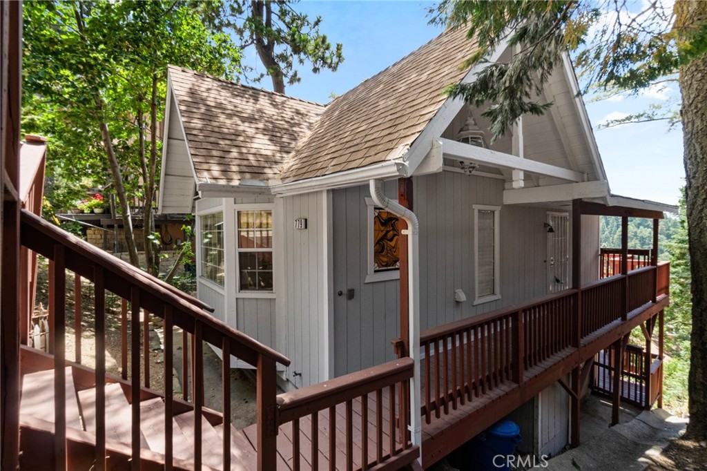 779 W Victoria Court