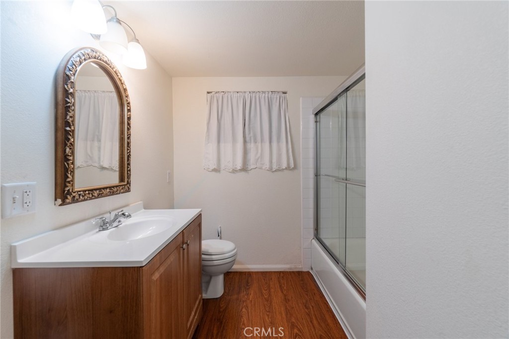 779 W Victoria Court