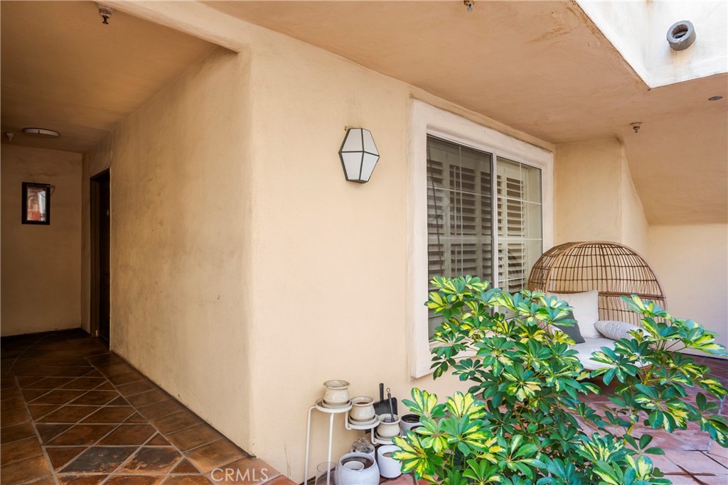 7120 La Tijera Boulevard C101