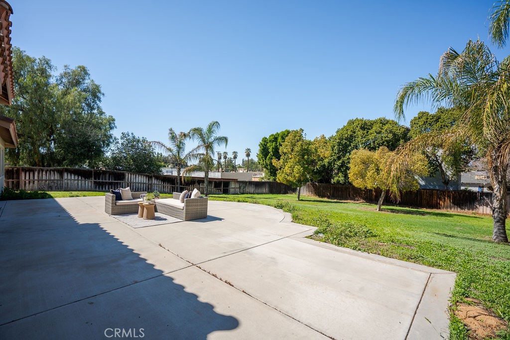1254 Magnolia Avenue