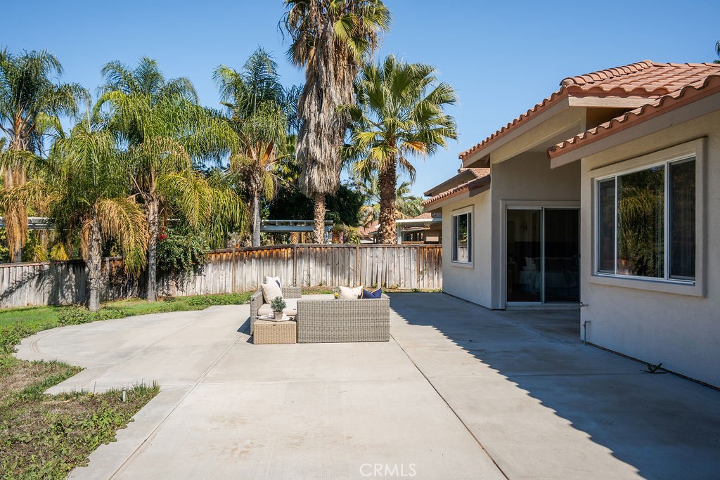 1254 Magnolia Avenue