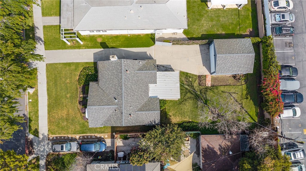 3444 S Sycamore Avenue