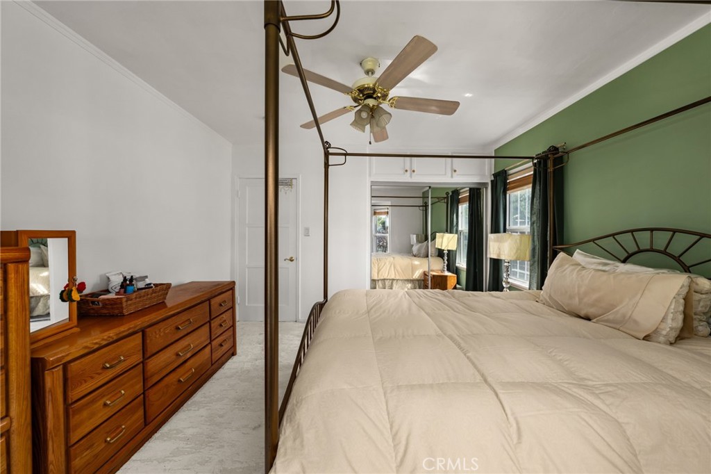 3444 S Sycamore Avenue