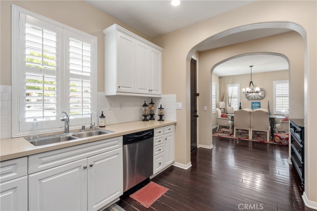 8395 Edgewood Street